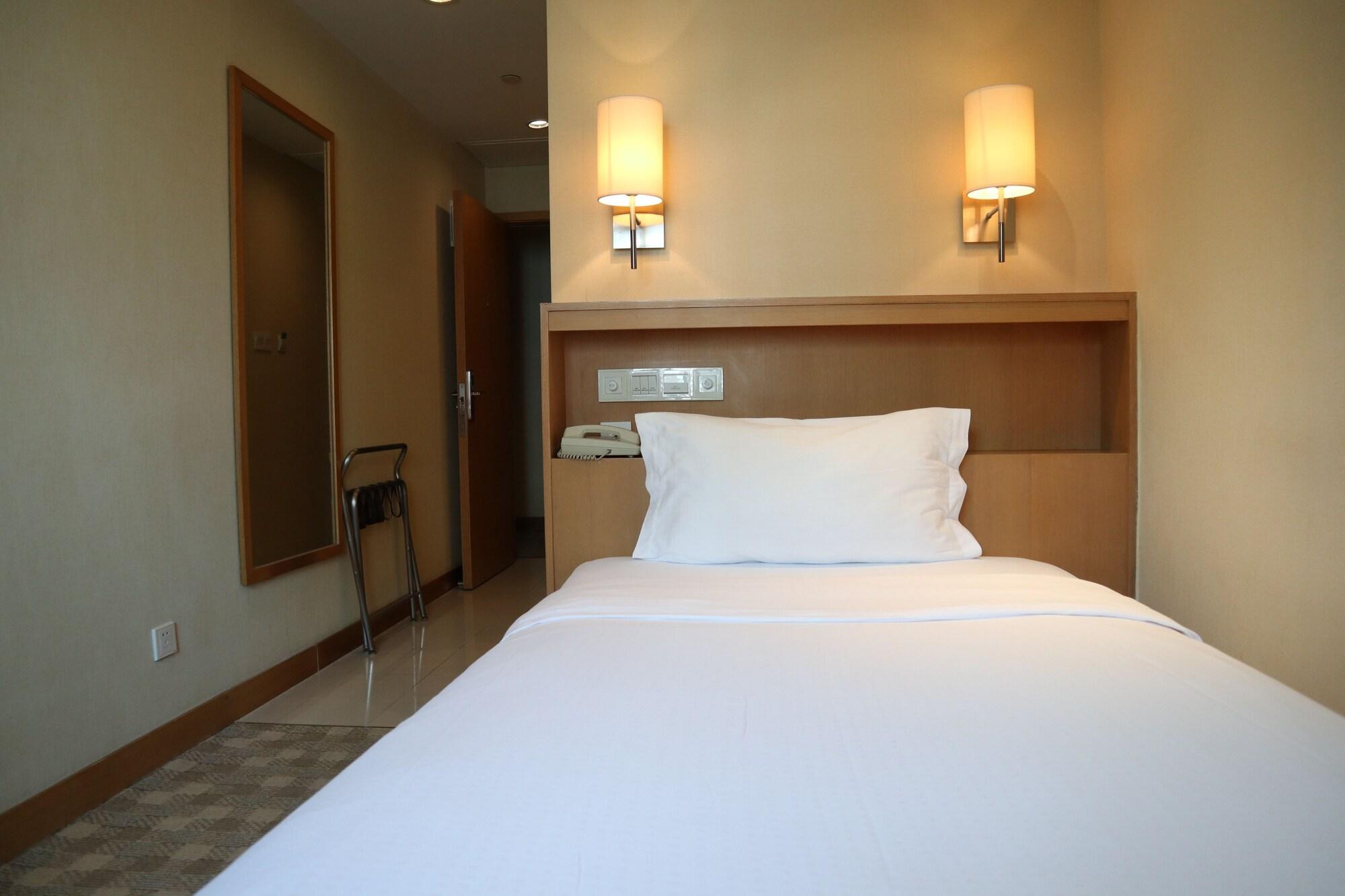 L'Otel Sanghaj Kültér fotó